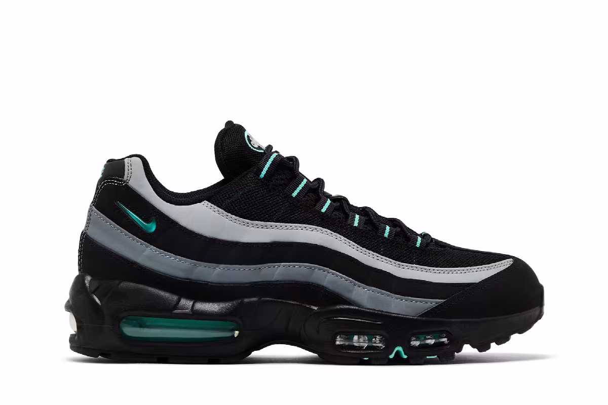 Nike Air Max 95 Black Aurora Green, view 2
