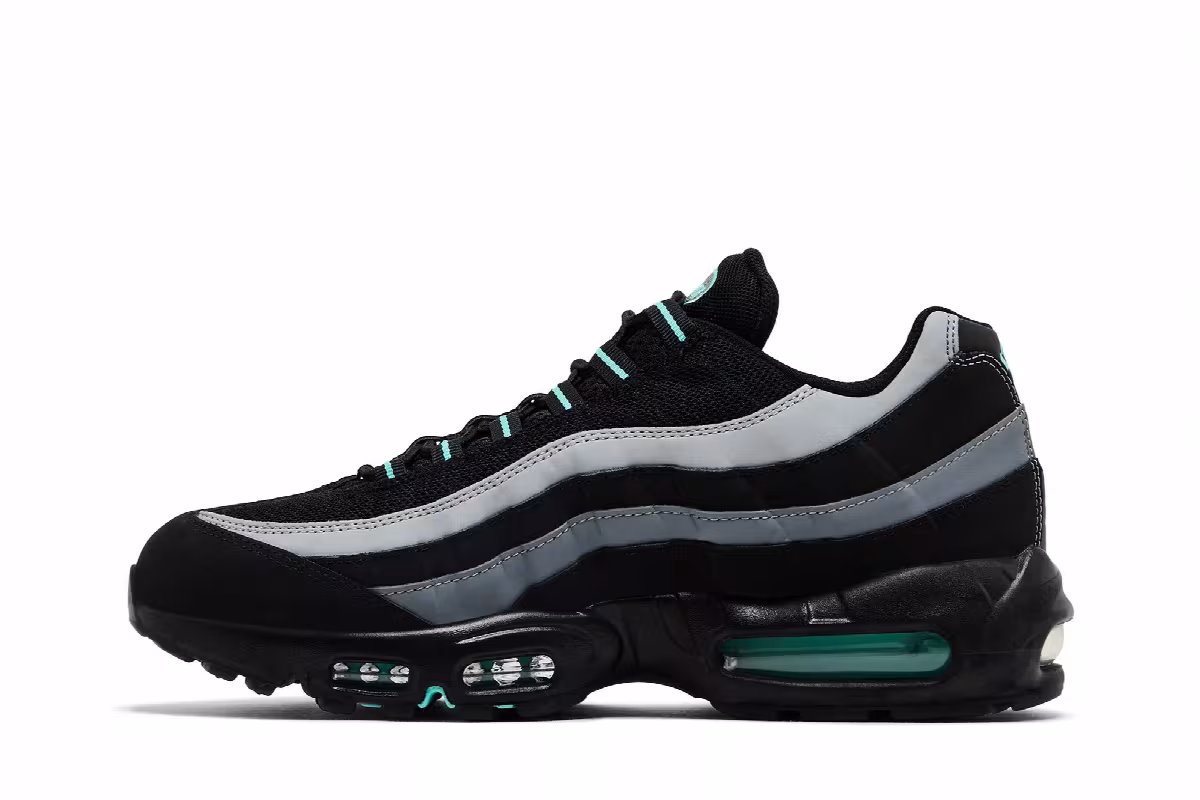 Nike Air Max 95 Black Aurora Green, view 4