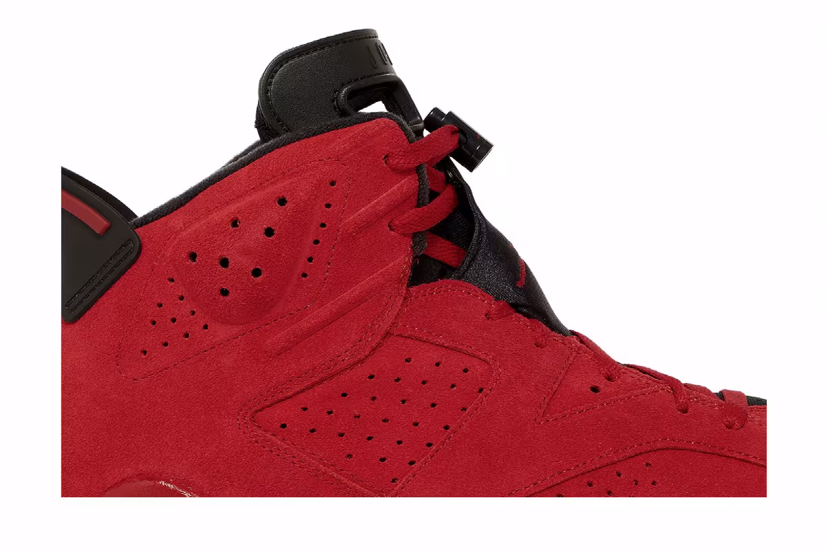 Air Jordan 6 Toro Bravo, view 3