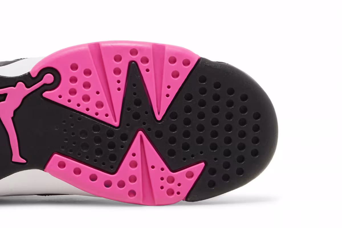 Air Jordan 6 Low GS Fierce Pink, view 6