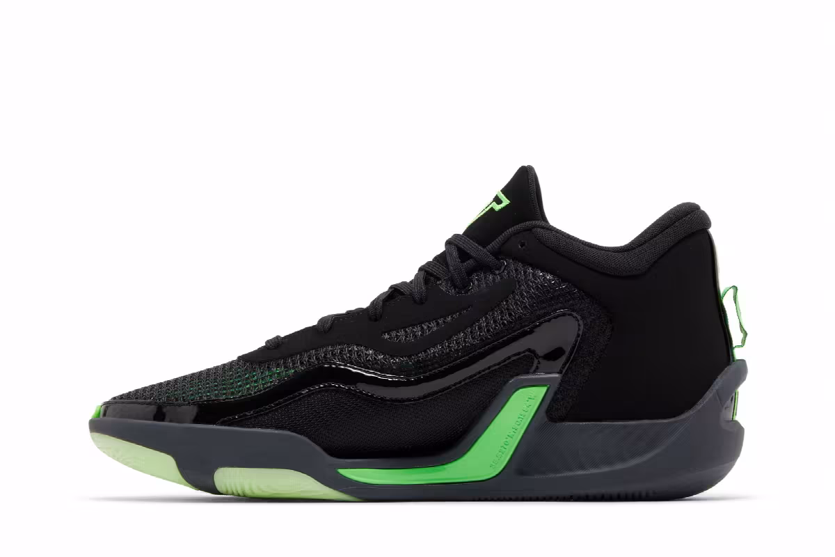Air Jordan Tatum 1 Green Strike, view 4