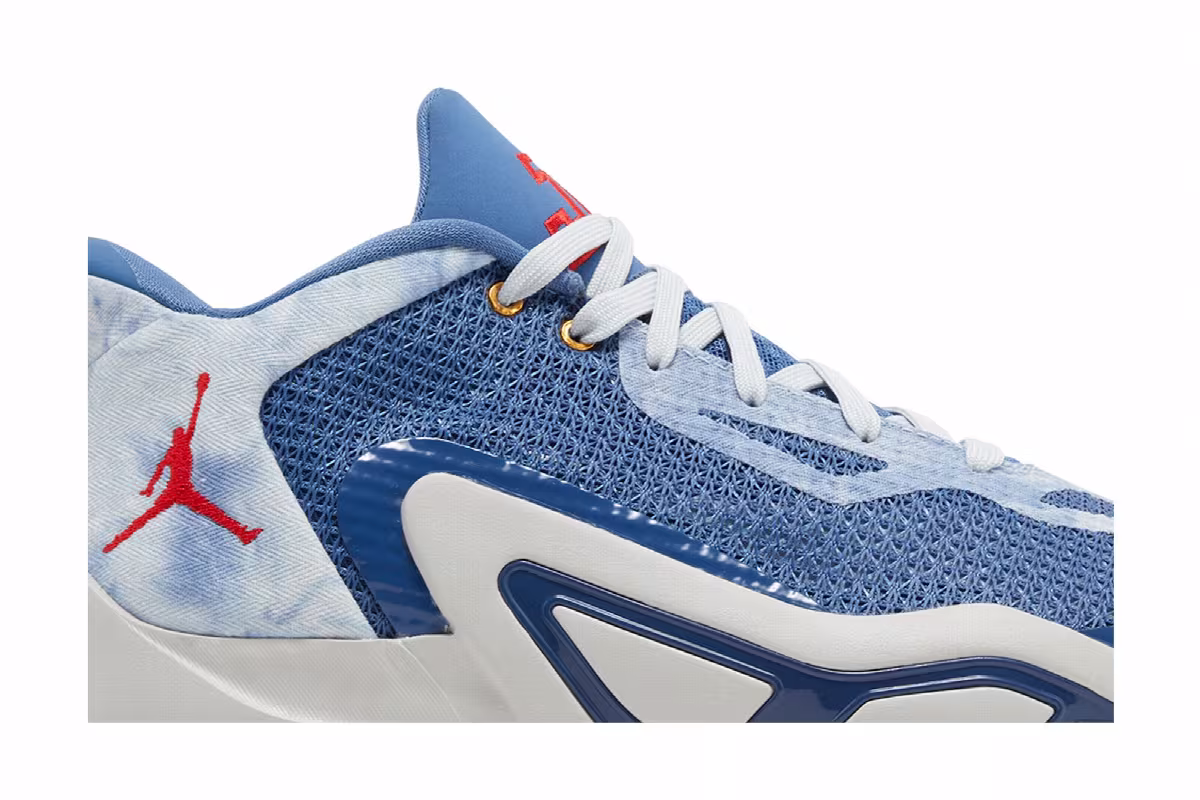 Air Jordan Tatum 1 GS Denim, view 3