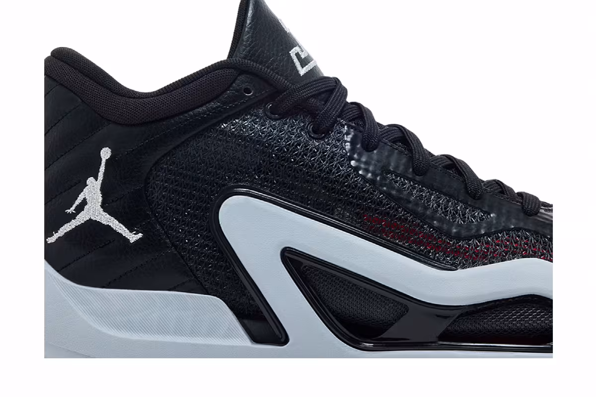 Air Jordan Tatum 1 PF Old School, view 3