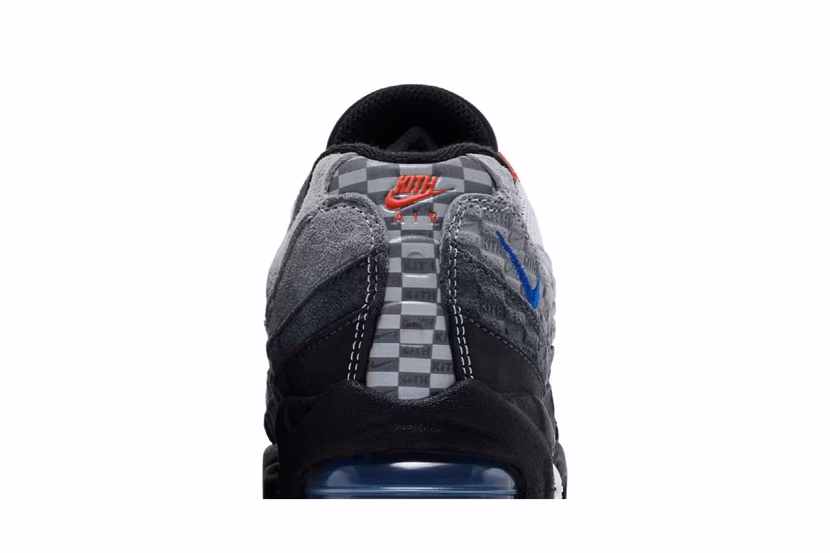 Kith x Nike Air Max 95 GS Knicks, view 8