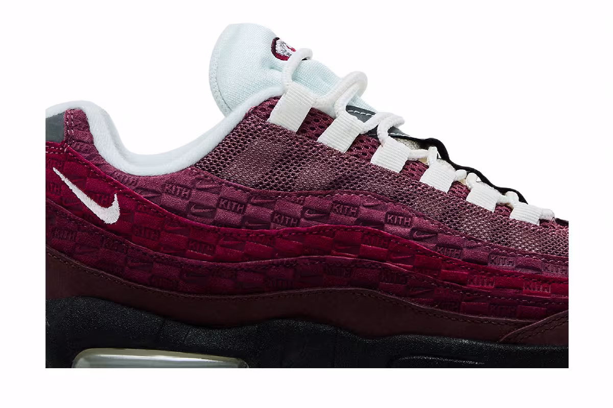 Kith x Nike Air Max 95 GS El Dorado, view 3