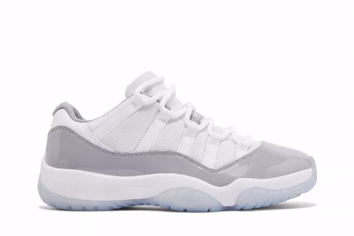 Air Jordan 11 Low Cement Grey, view 2