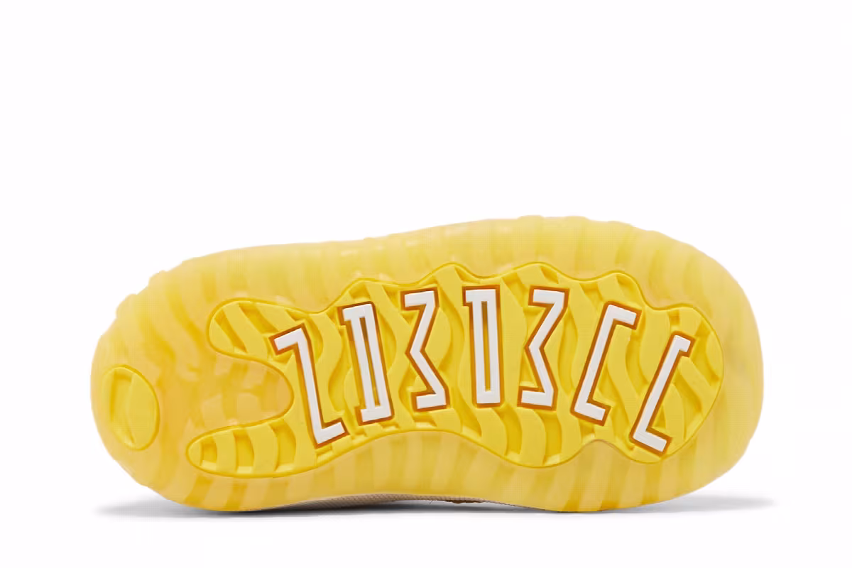 Air Jordan 11 Low TD Yellow Snakeskin, view 5
