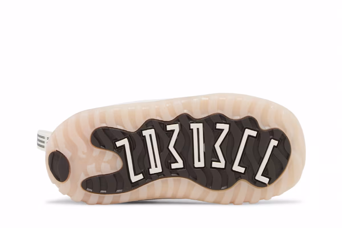 Air Jordan 11 TD Neapolitan, view 5