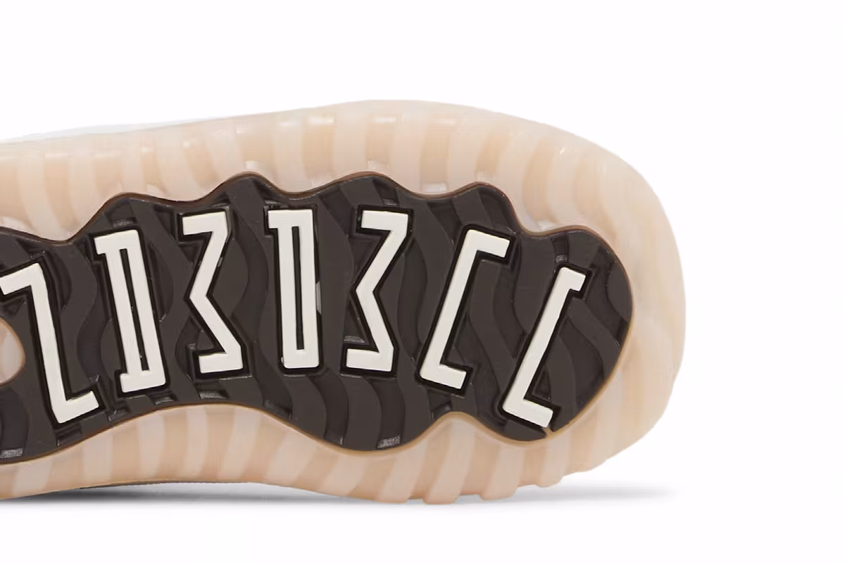 Air Jordan 11 TD Neapolitan, view 6