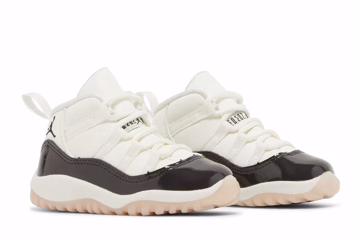 Air Jordan 11 TD Neapolitan, view 9