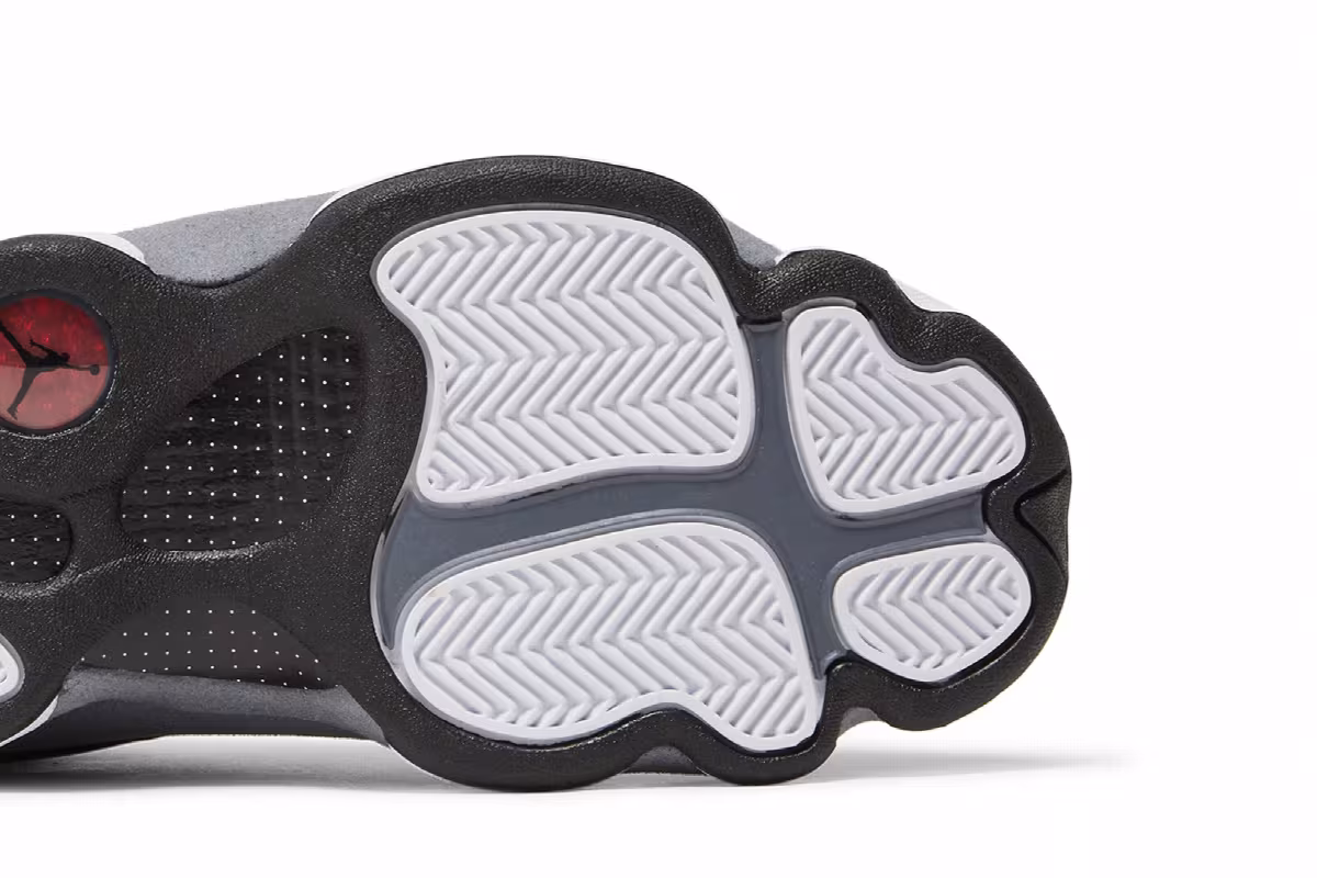 Air Jordan 13 Black Flint, view 6