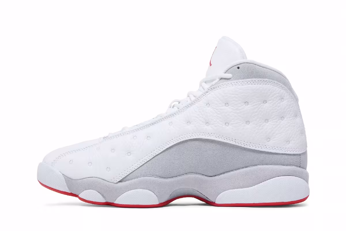 Air Jordan 13 White Wolf Grey, view 4