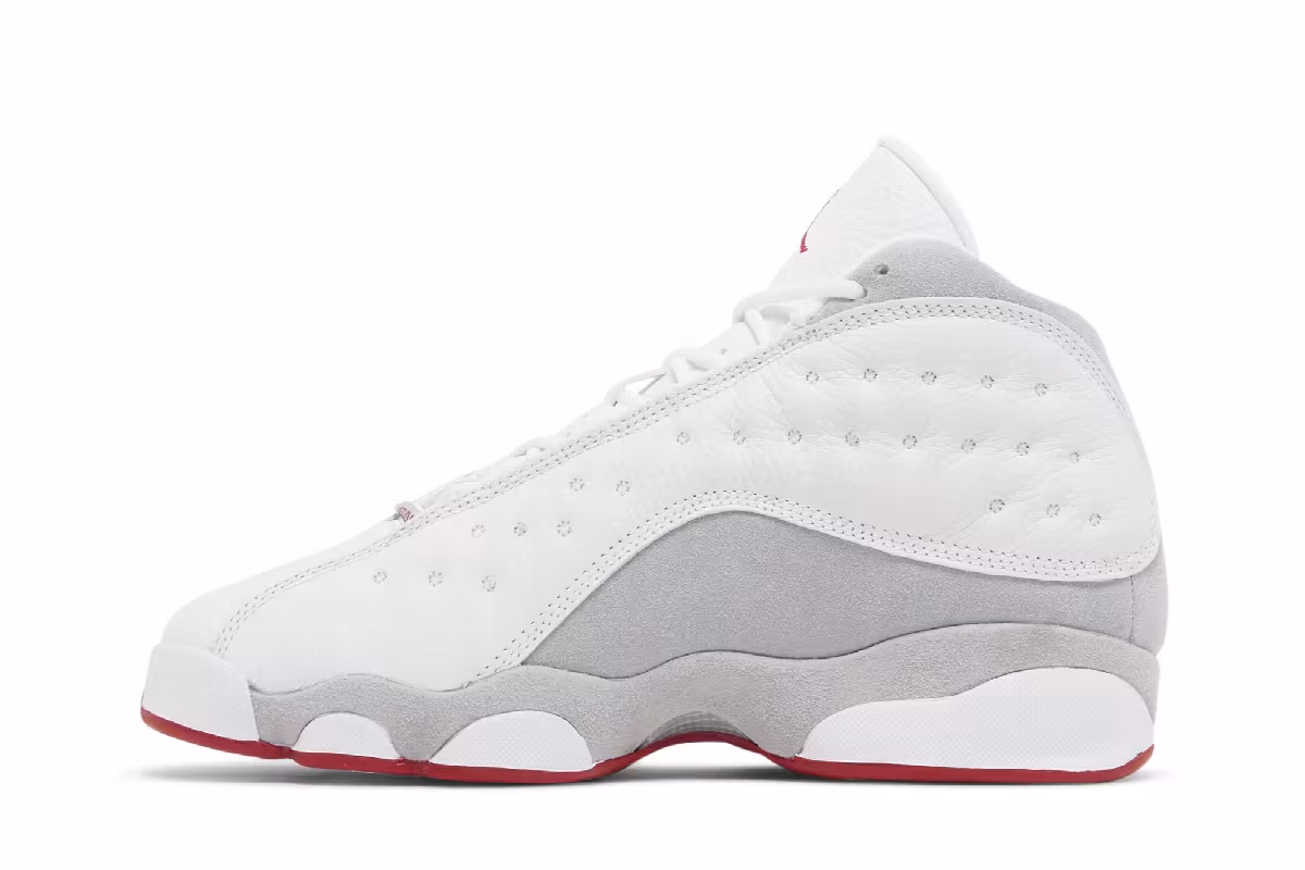 Air Jordan 13 GS White Wolf Grey, view 4