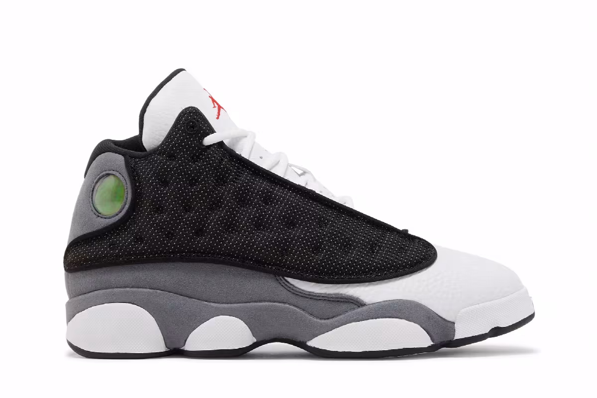 Air Jordan 13 GS Black Flint, view 2