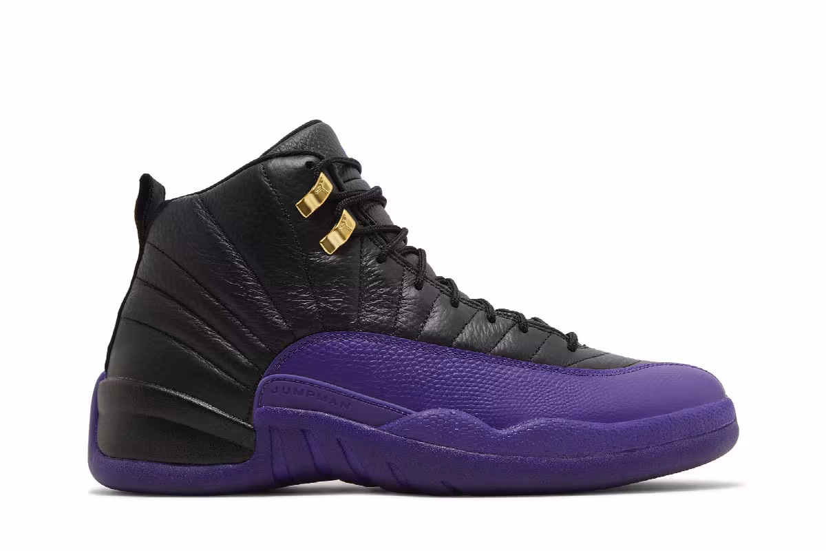 Air Jordan 12 Field Purple, view 2