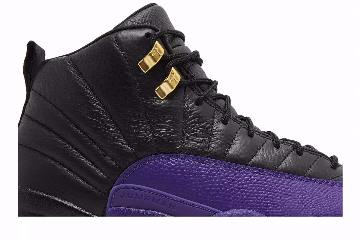 Air Jordan 12 Field Purple, view 3
