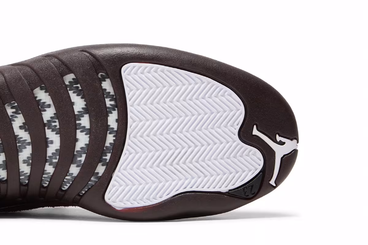 A Ma Maniére x Women's Air Jordan 12 SP Black, view 6