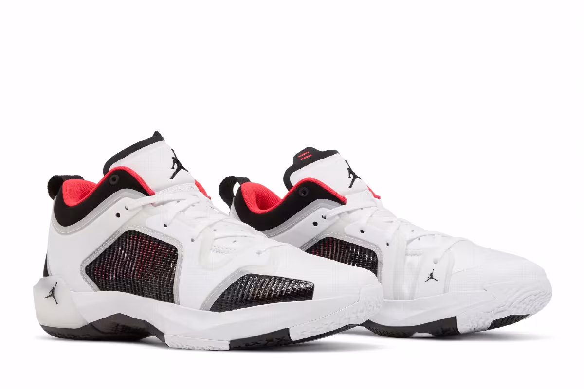 Air Jordan 37 Low PF Siren Red, view 9