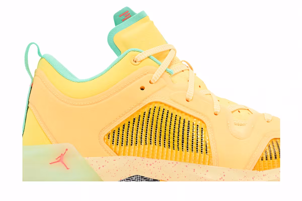 Air Jordan 37 Low PF EYBL, view 3