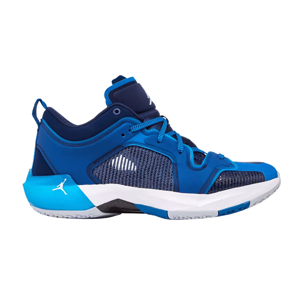 Air Jordan 37 Low Fraternity