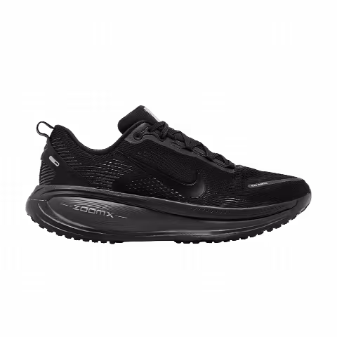 Nike Vomero 18 'Triple Black'