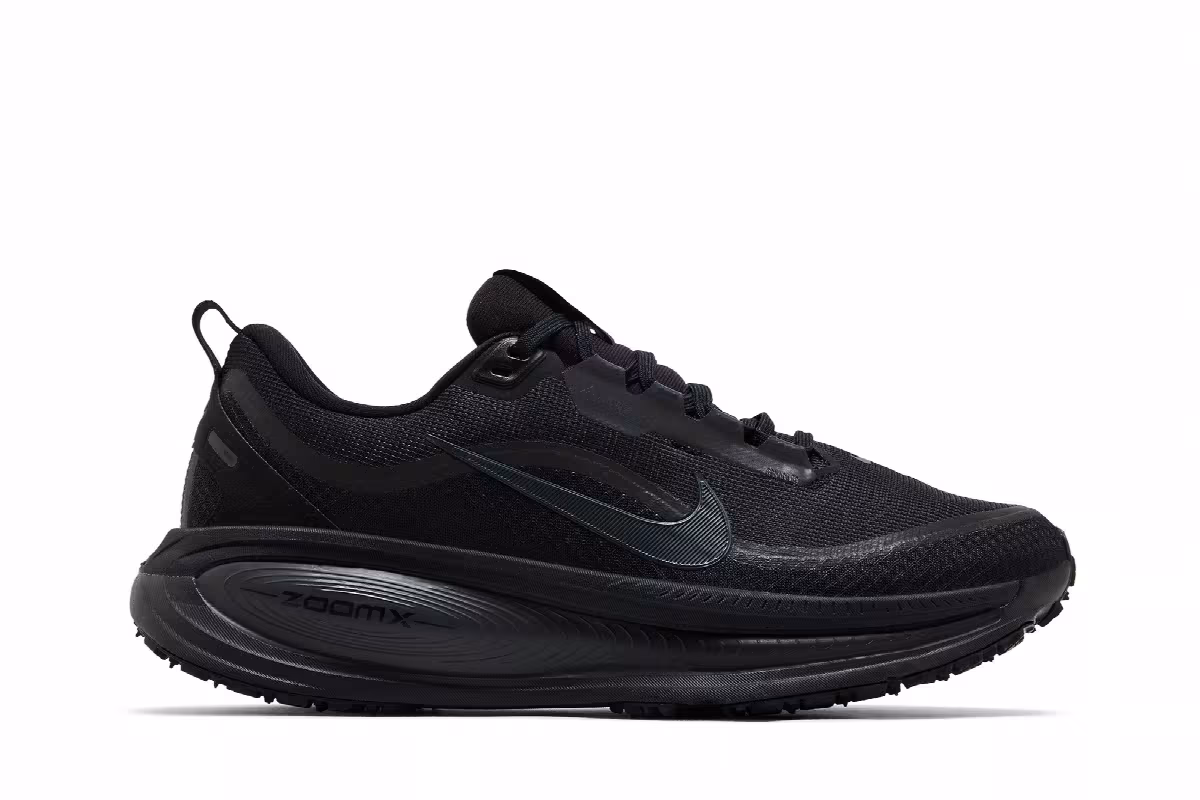Nike Vomero 18 GORE-TEX Reflective Black Anthracite, view 2