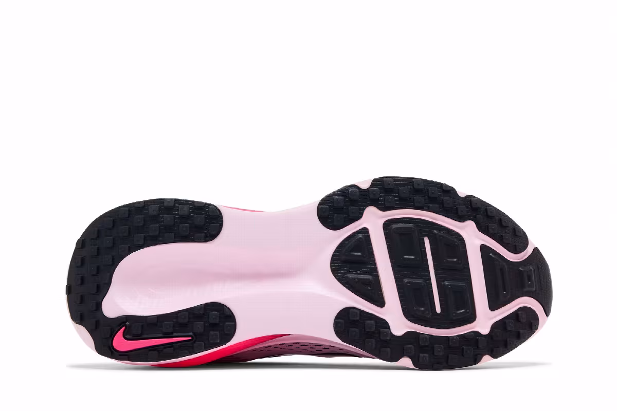Nike Vomero 18 Pink Foam/Hyper Pink/Black, view 5