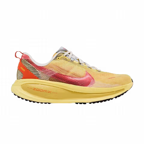 Nike Vomero 18 'International Running Pack'