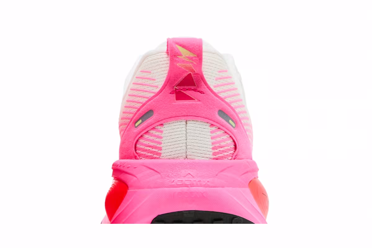 Nike Vomero 18 Sail Hyper Pink, view 8