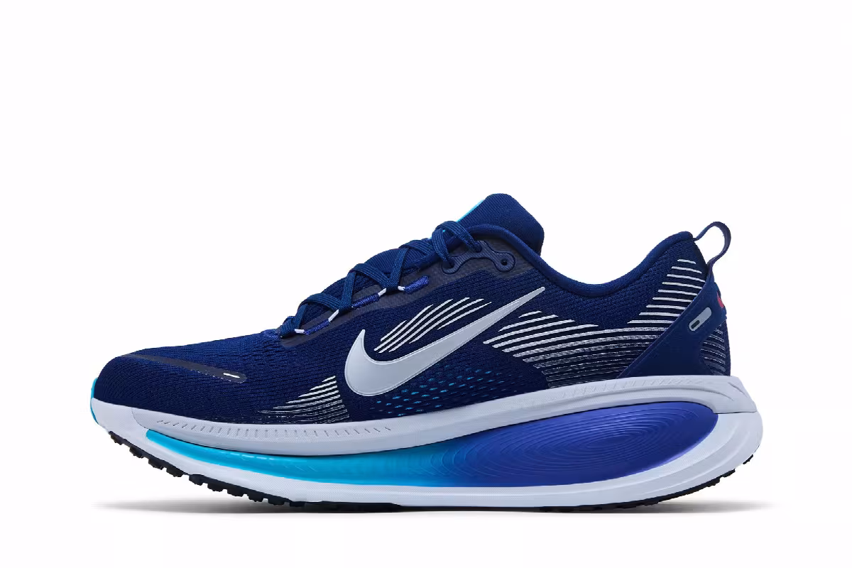 Nike Vomero 18 Blue Void Metallic Silver, view 4