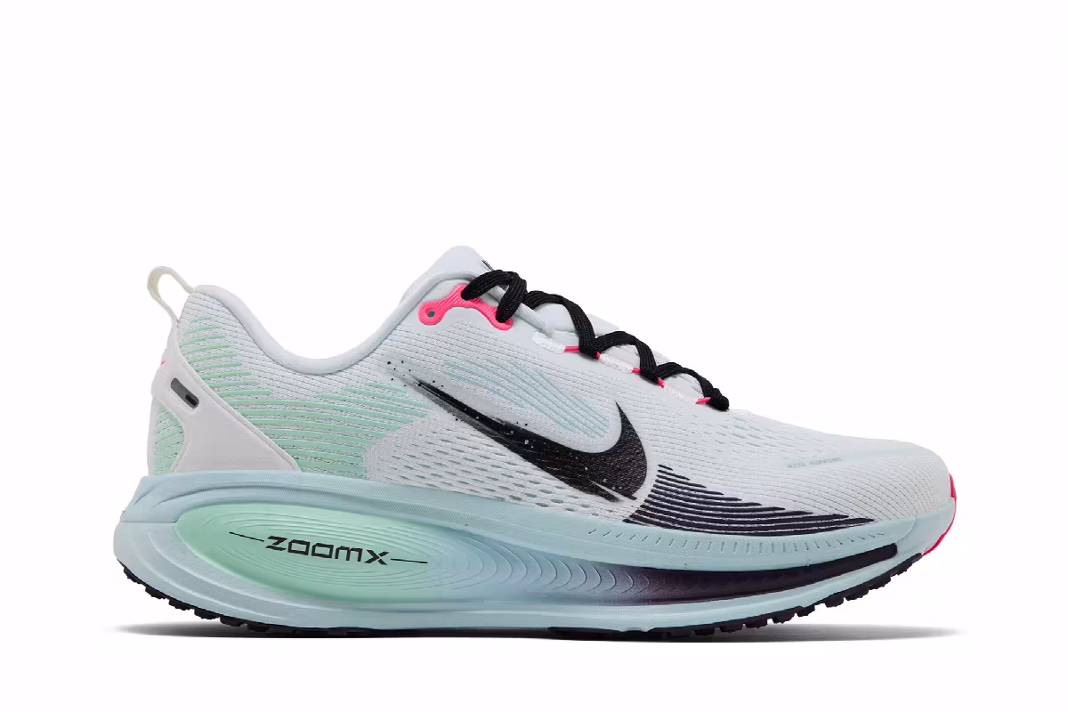 Nike Vomero 18 White Glacier Blue, view 2