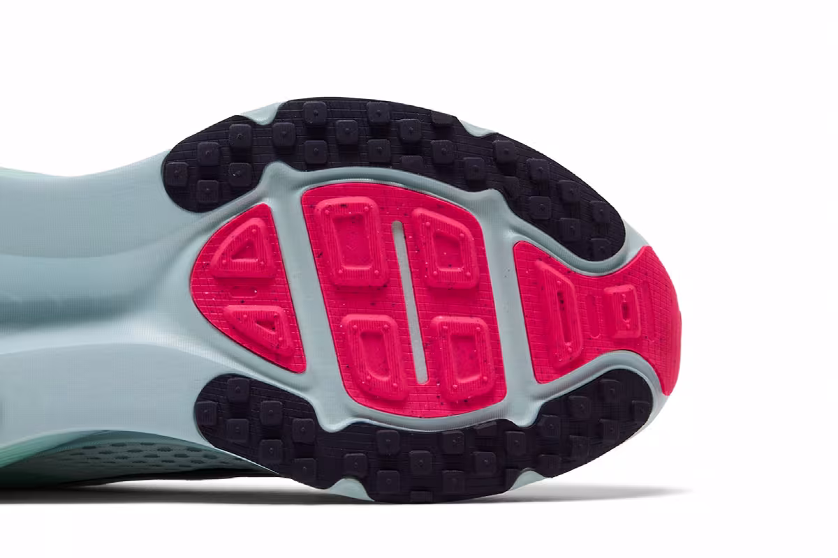 Nike Vomero 18 White Glacier Blue, view 6