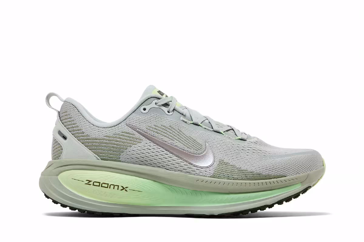 Nike Vomero 18 Dusty Olive, view 2