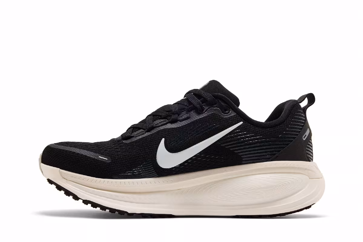 Nike Women's Vomero 18 Black Coconut Milk, view 4