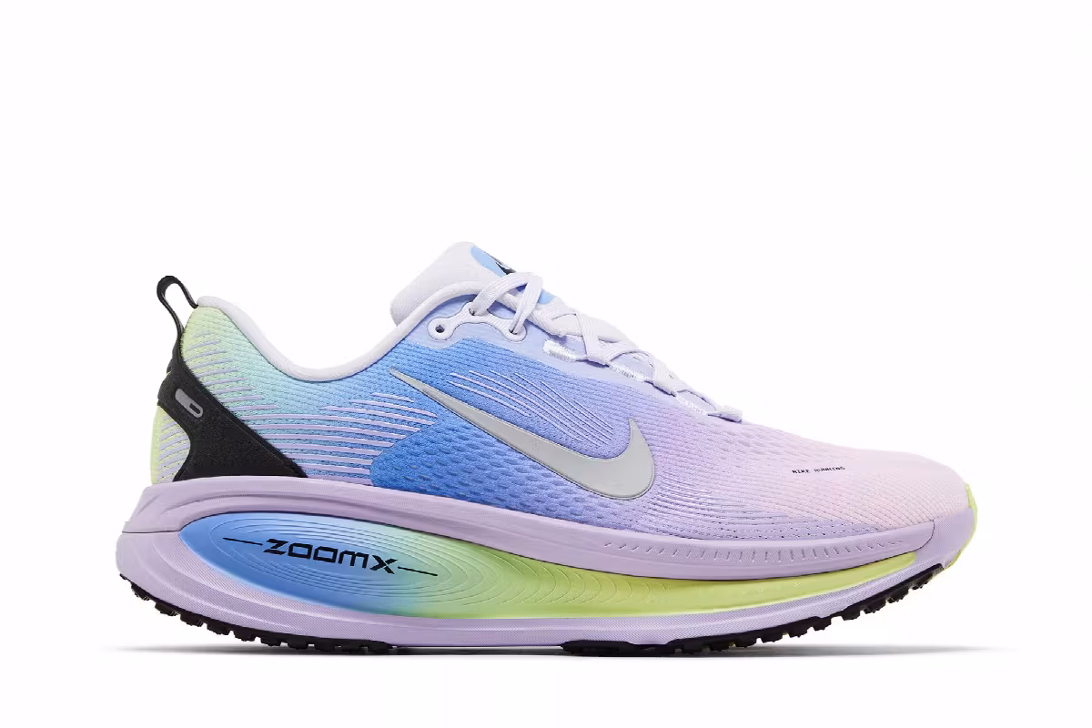 Nike Women's Vomero 18 SE Mood Ring Pack, view 2