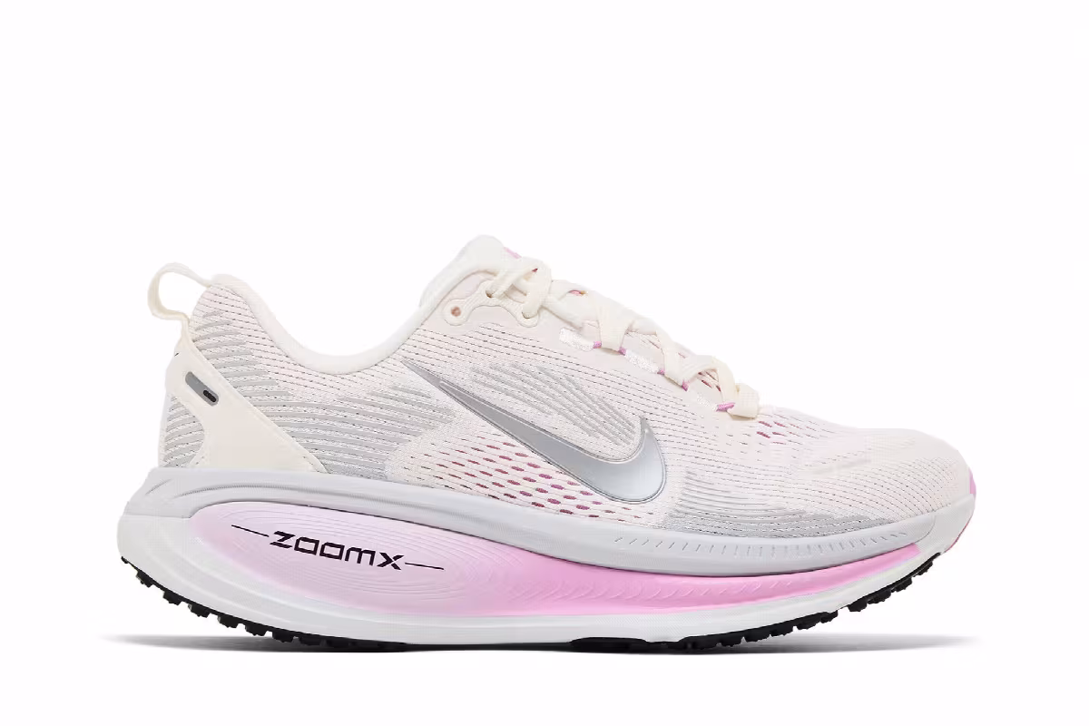 Nike Women's Vomero 18 Sail Doll, view 2