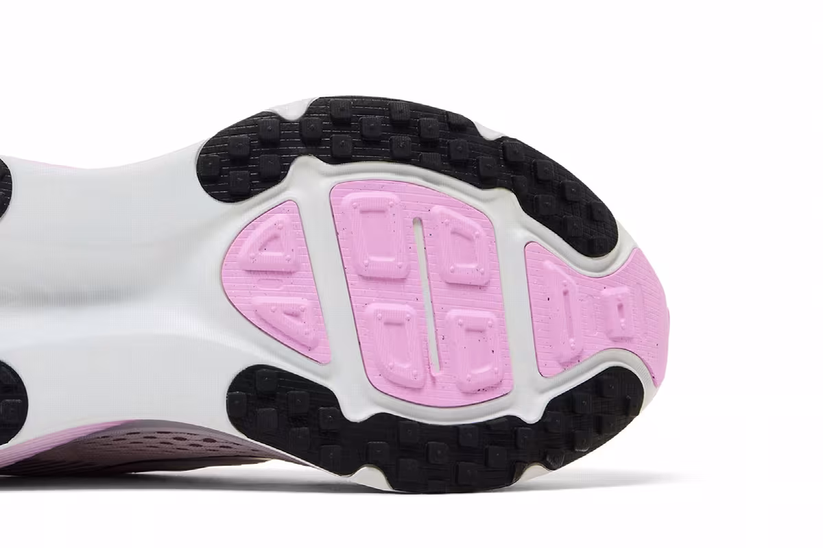 Nike Women's Vomero 18 Sail Doll, view 6