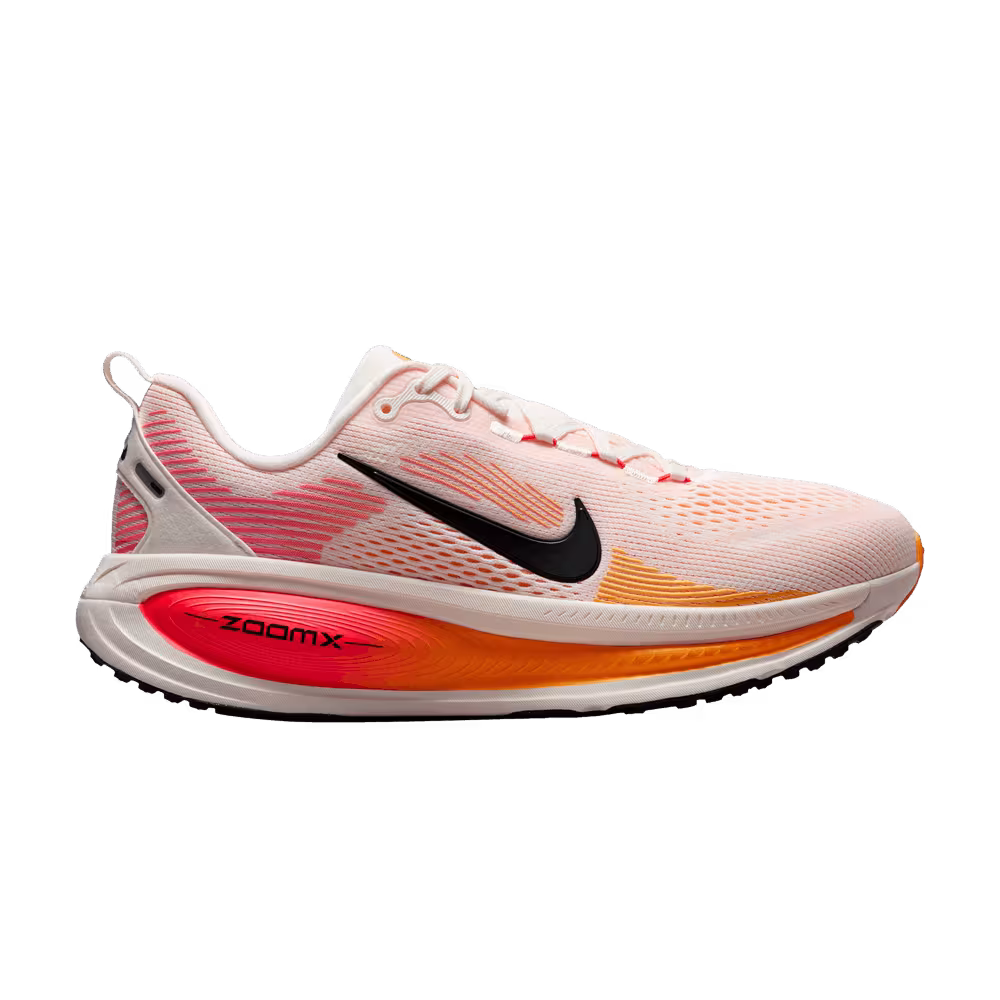 Nike Women's Vomero 18 Sail Bright Crimson