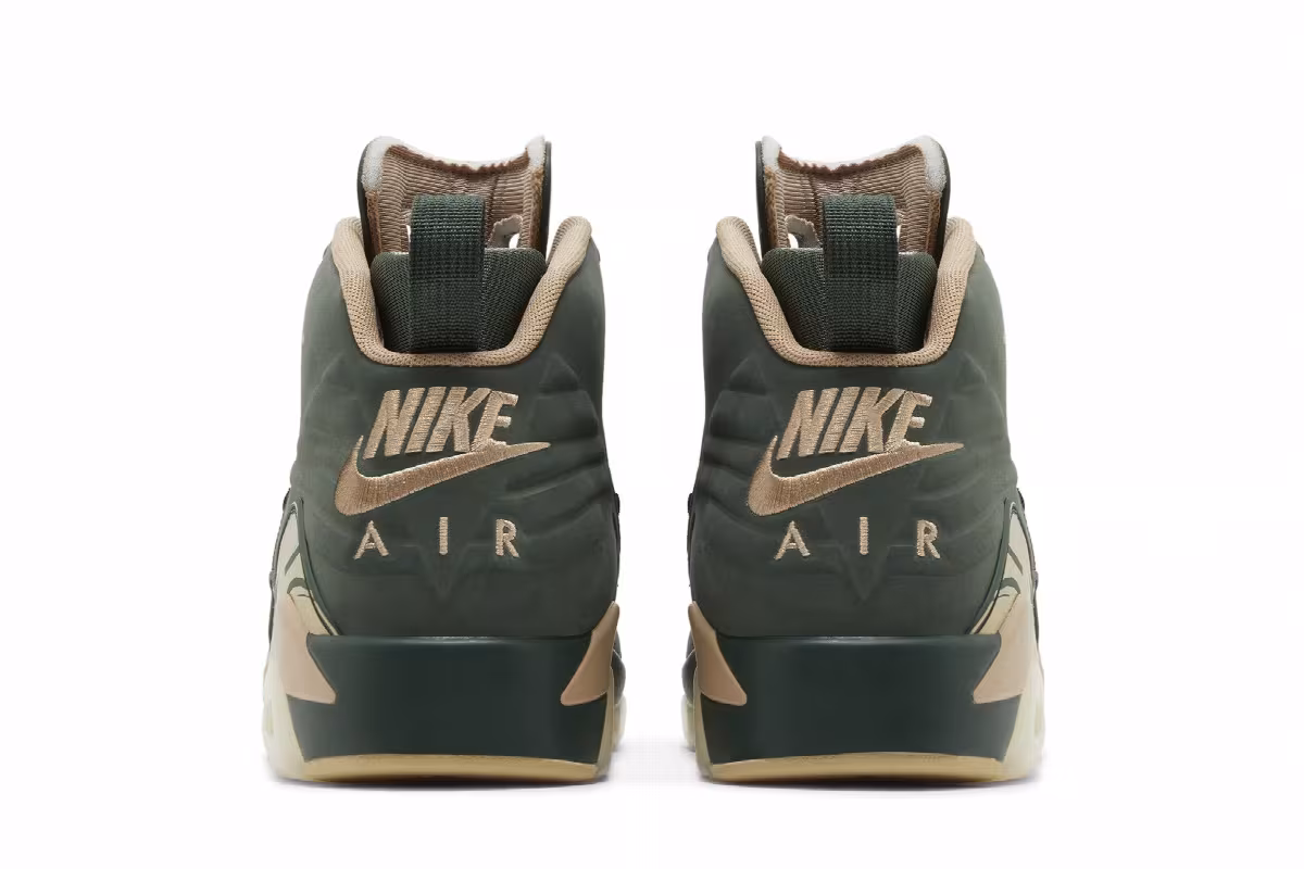 Air Jordan Women's Jordan MVP Galactic Jade, view 7