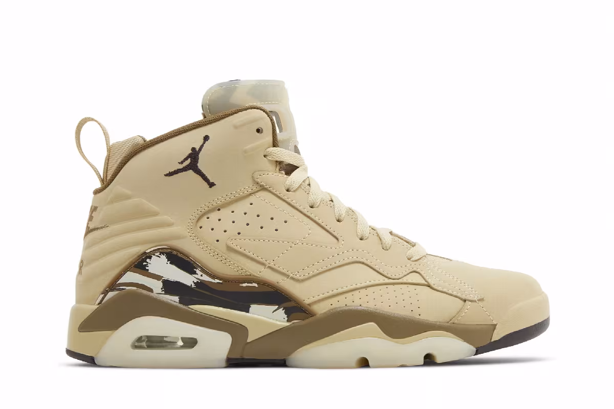 Air Jordan Women's Jordan MVP Team Gold, view 2