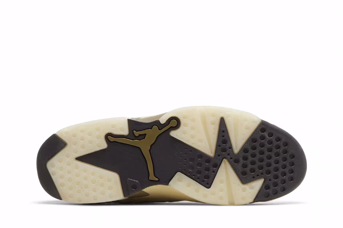 Air Jordan Women's Jordan MVP Team Gold, view 5