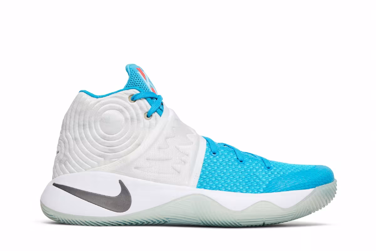 Nike Kyrie 2 Christmas, view 2