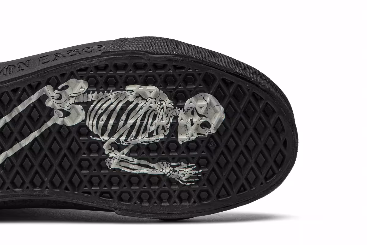 Kith x Mastermind World x Vans Sk8-Hi Reissue Zip LX Black, view 6