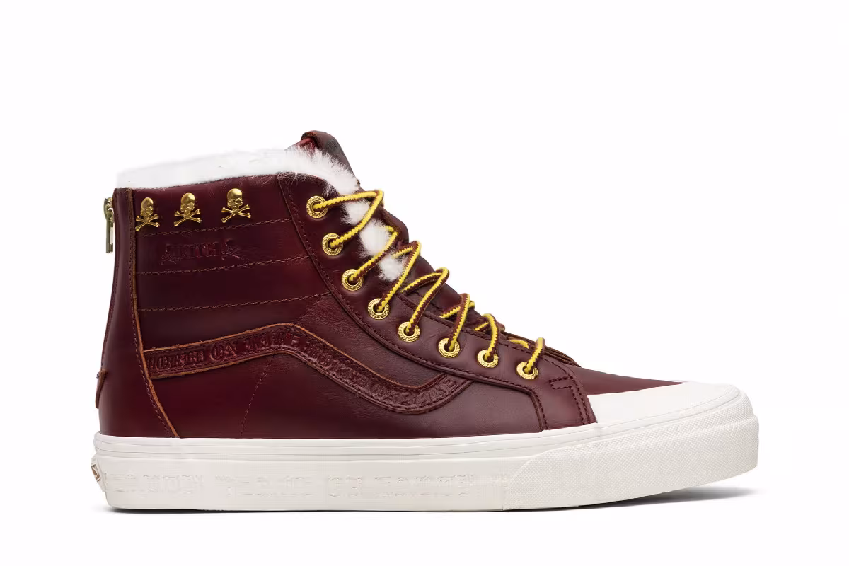 Kith x Mastermind World x Vans Sk8-Hi Reissue Zip LX Brown, view 2