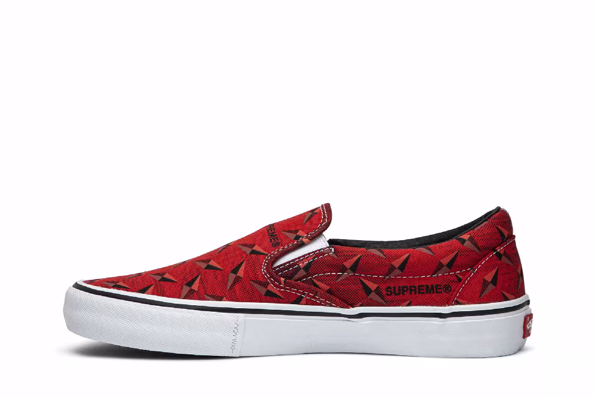 Vans Supreme x Classic Slip-On Pro Diamond Plate Red, view 4