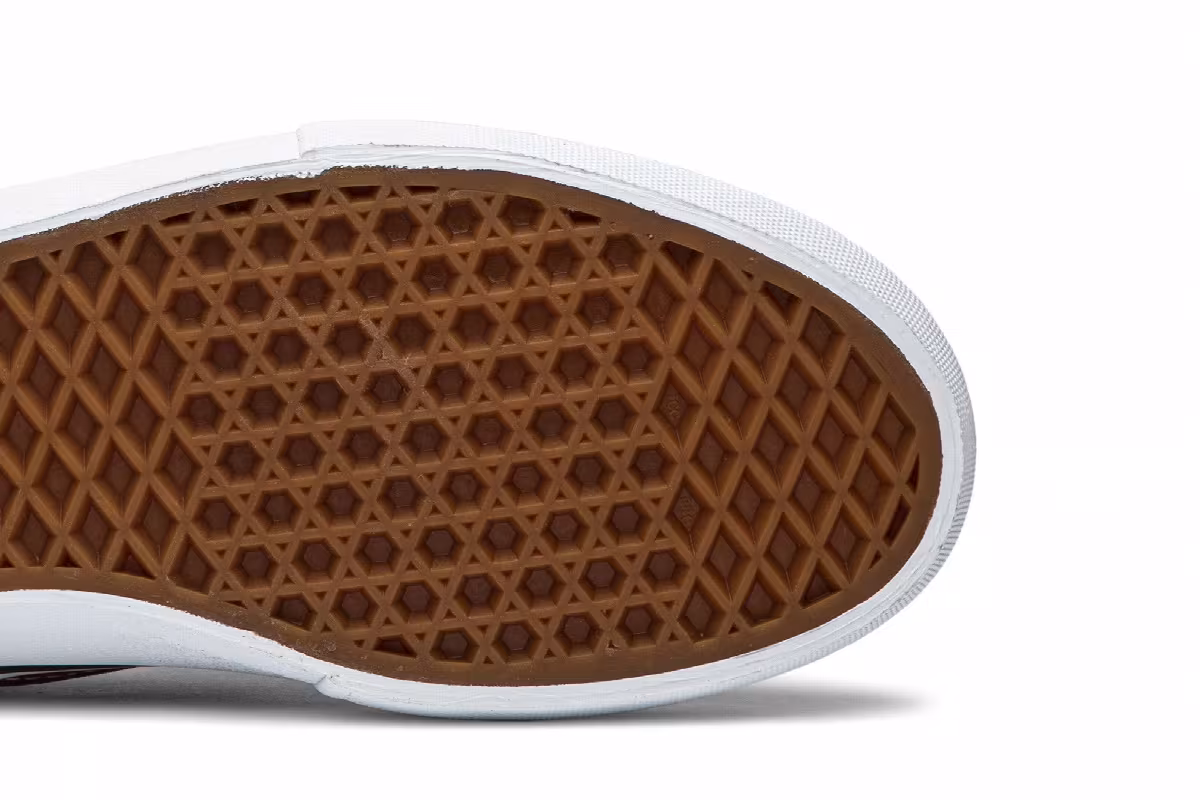 Vans Supreme x Classic Slip-On Pro Diamond Plate Red, view 6