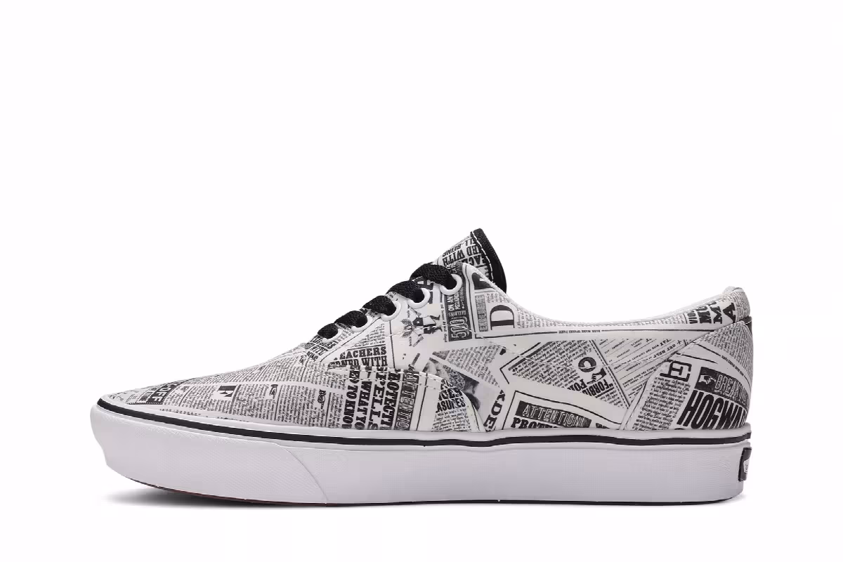 Harry Potter x Vans ComfyCush Era Newspaper, view 4