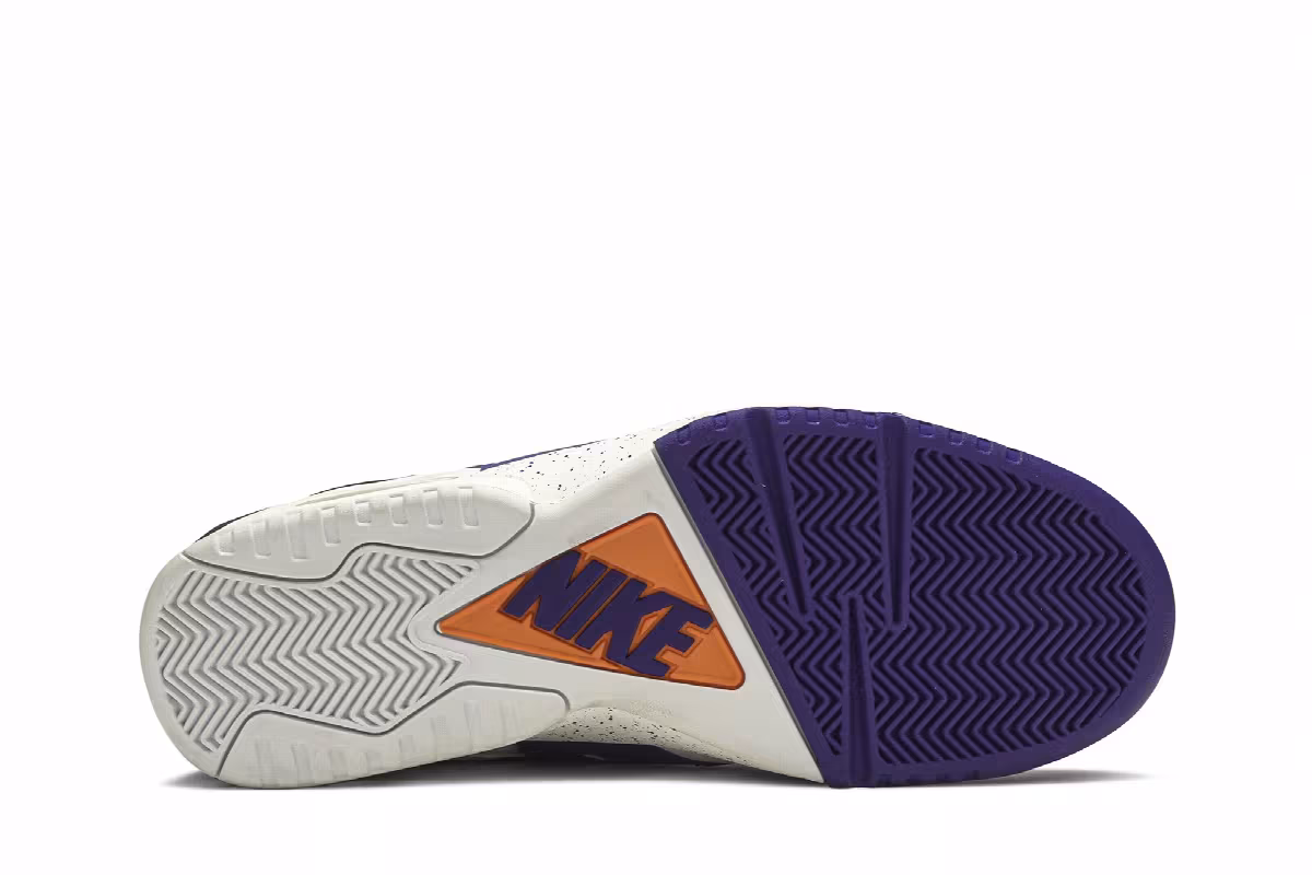 Nike Air Tech Challenge 3 Voltage Purple, view 5