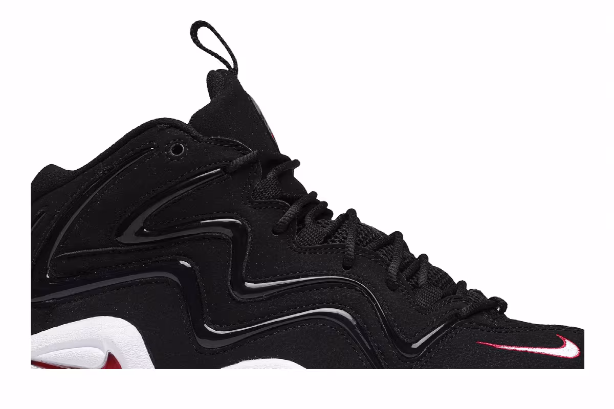 Nike Air Pippen Black Varsity Red 2008, view 3