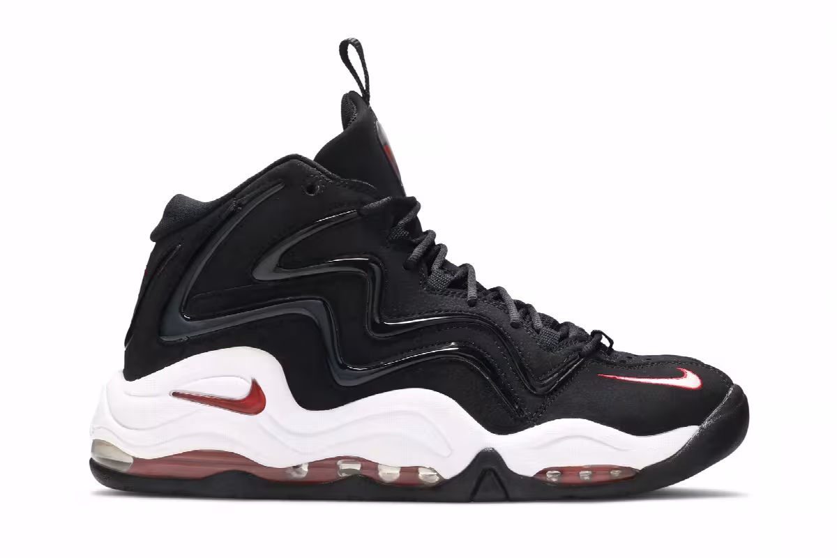 Nike Air Pippen Black Varsity Red 2015, view 2